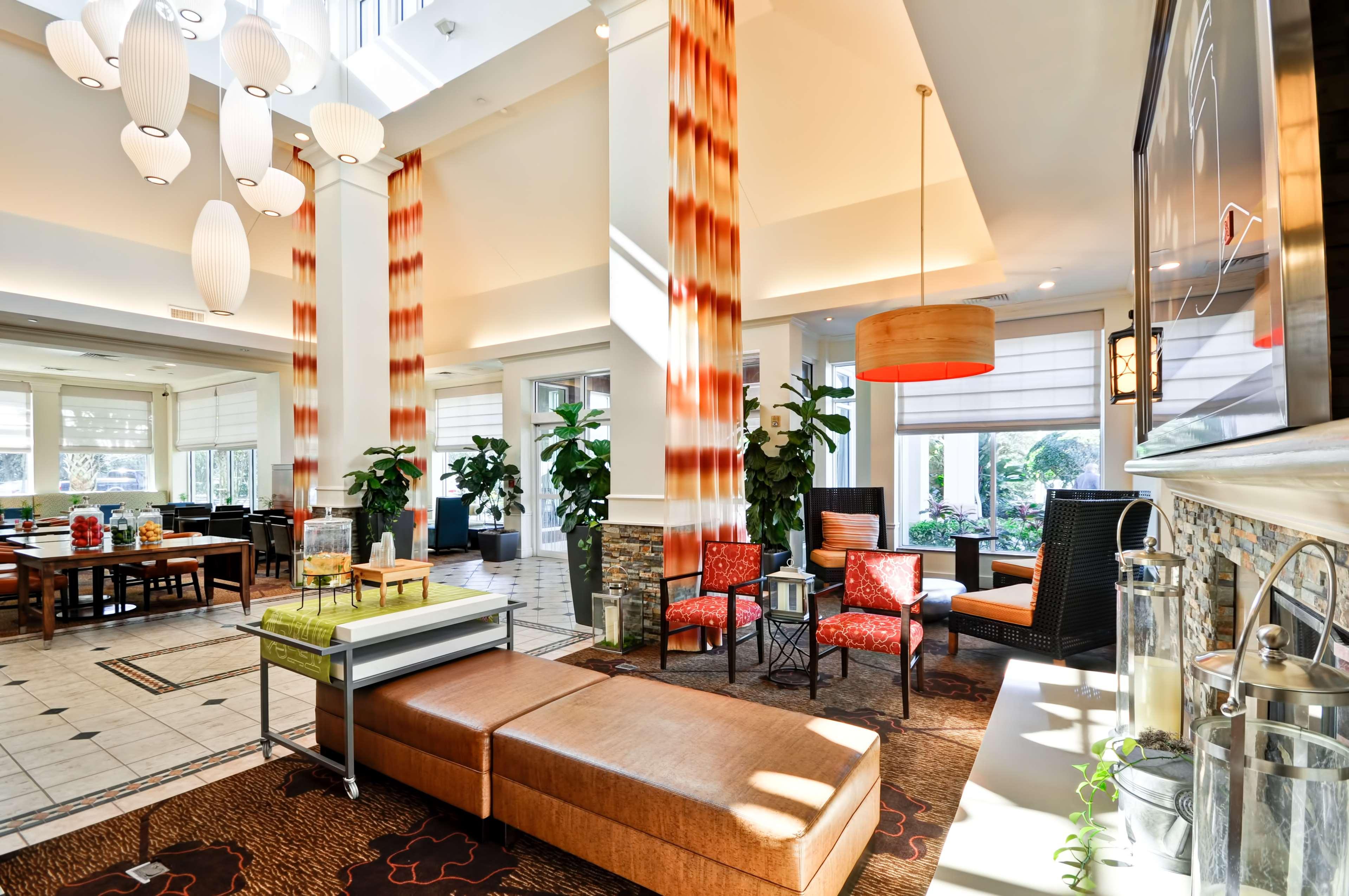 Hilton Garden Inn Tampa North Temple Terrace Extérieur photo