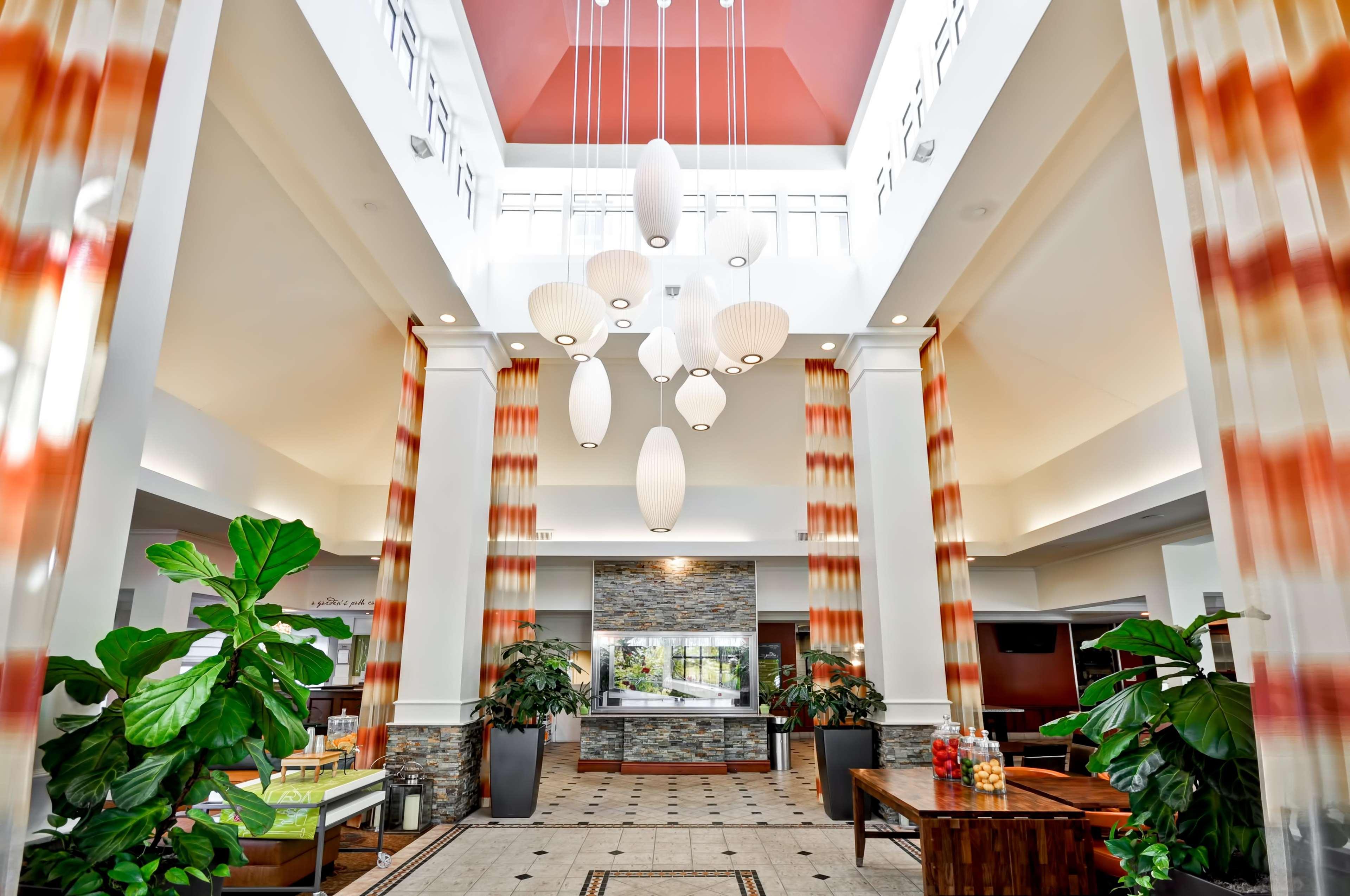 Hilton Garden Inn Tampa North Temple Terrace Extérieur photo
