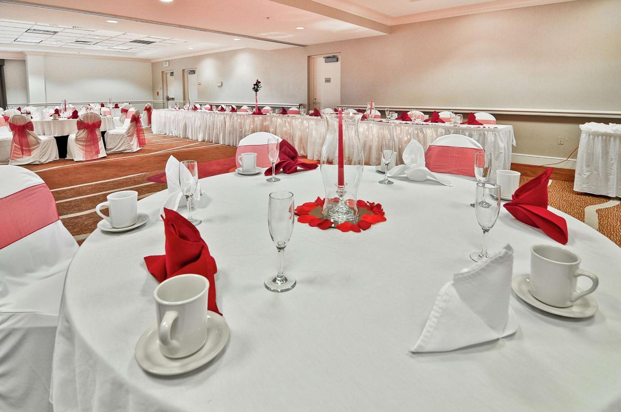 Hilton Garden Inn Tampa North Temple Terrace Extérieur photo